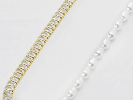 Pearl and Sparkles Necklace Online