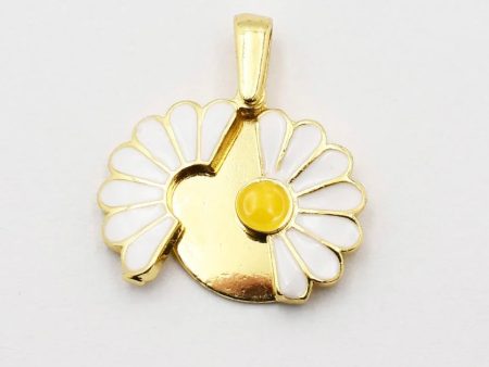 Daisy Charm Online Hot Sale